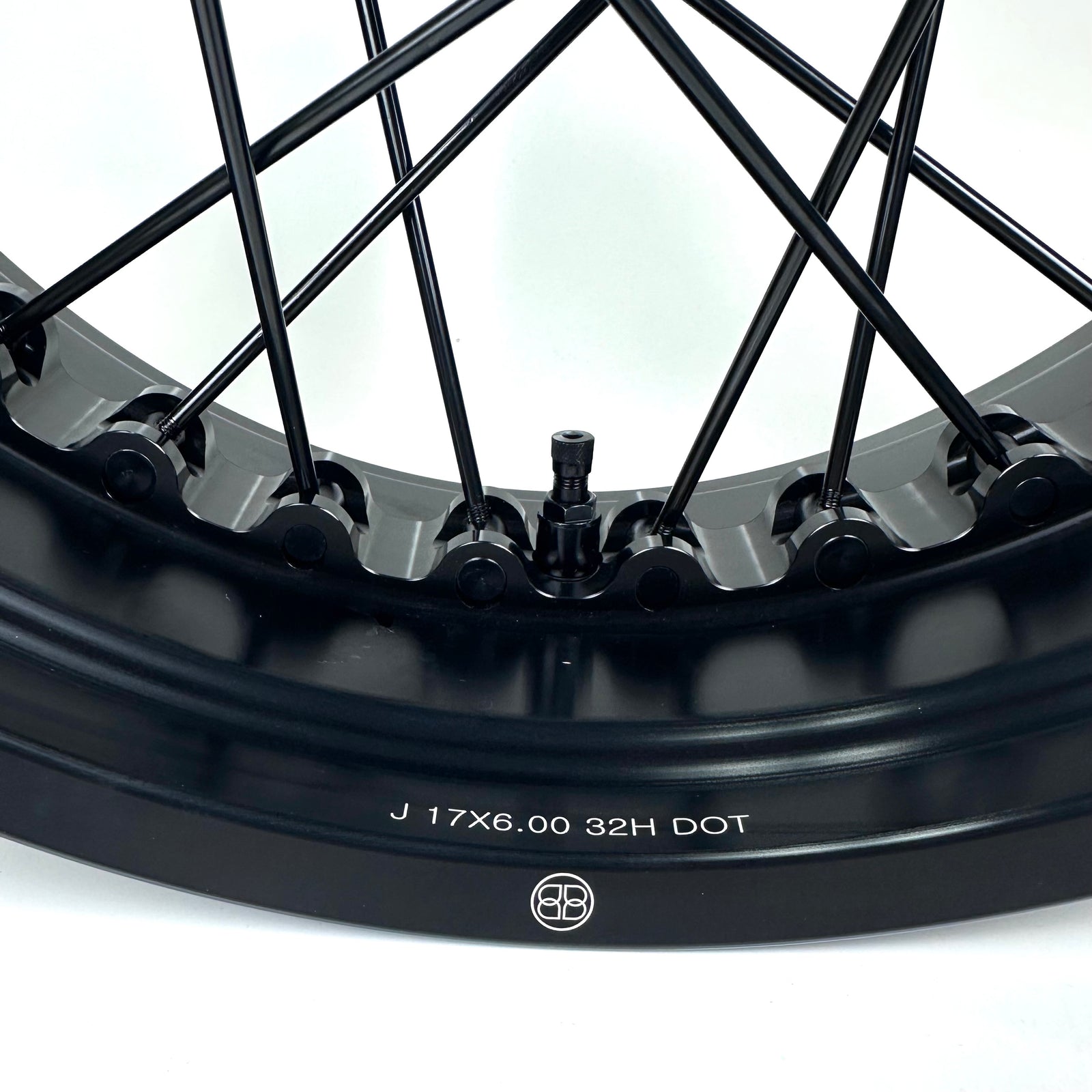 Triumph Bobber 1200 Wide wheels
