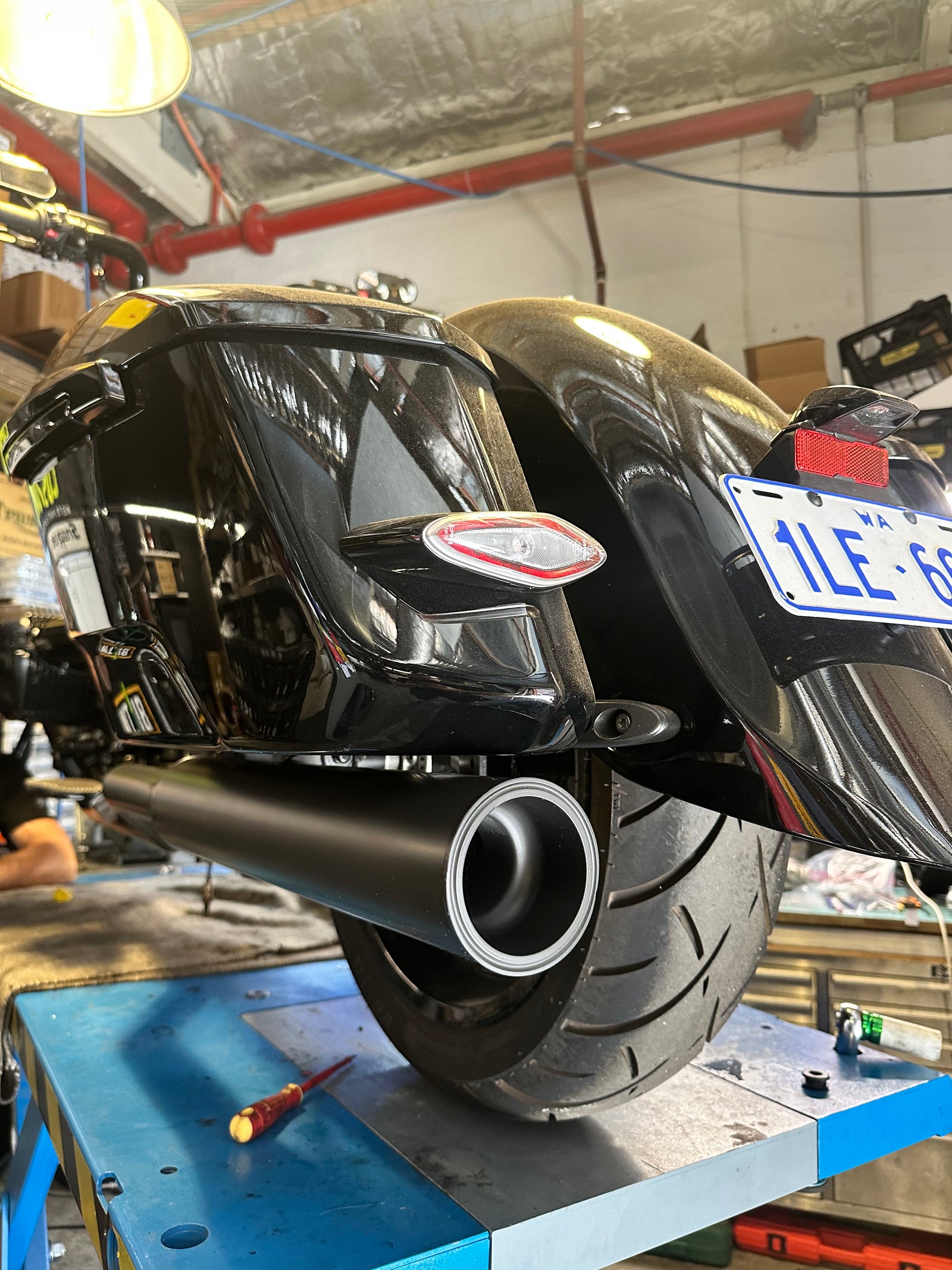 BMW R18 full exhaust system