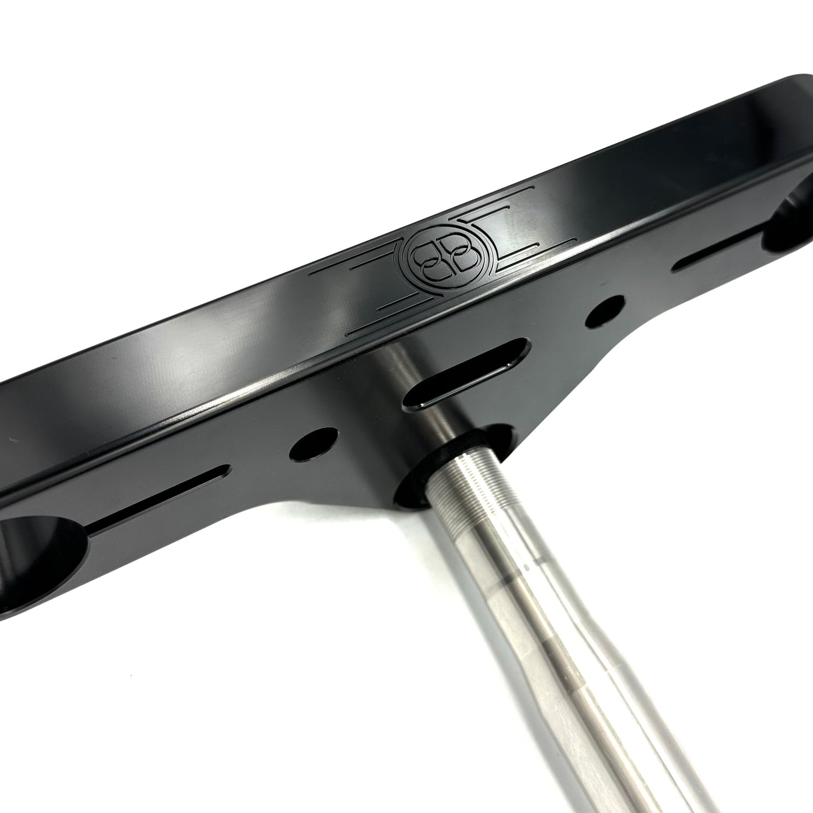 Yamaha XVS 650 1100 V-Star raked triple clamps