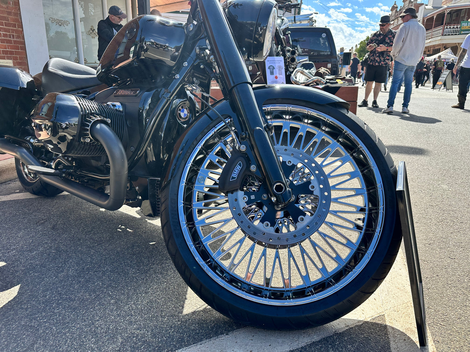 R18 23” wheel Perth