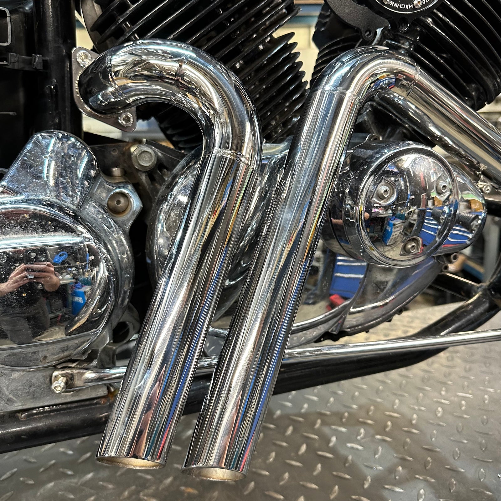 Yamaha XVS650 V-star - Stainless Exhaust "Short Bob"