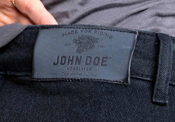 LUNA HIGH MONO JEANS | BLACK USED FINAL PCS