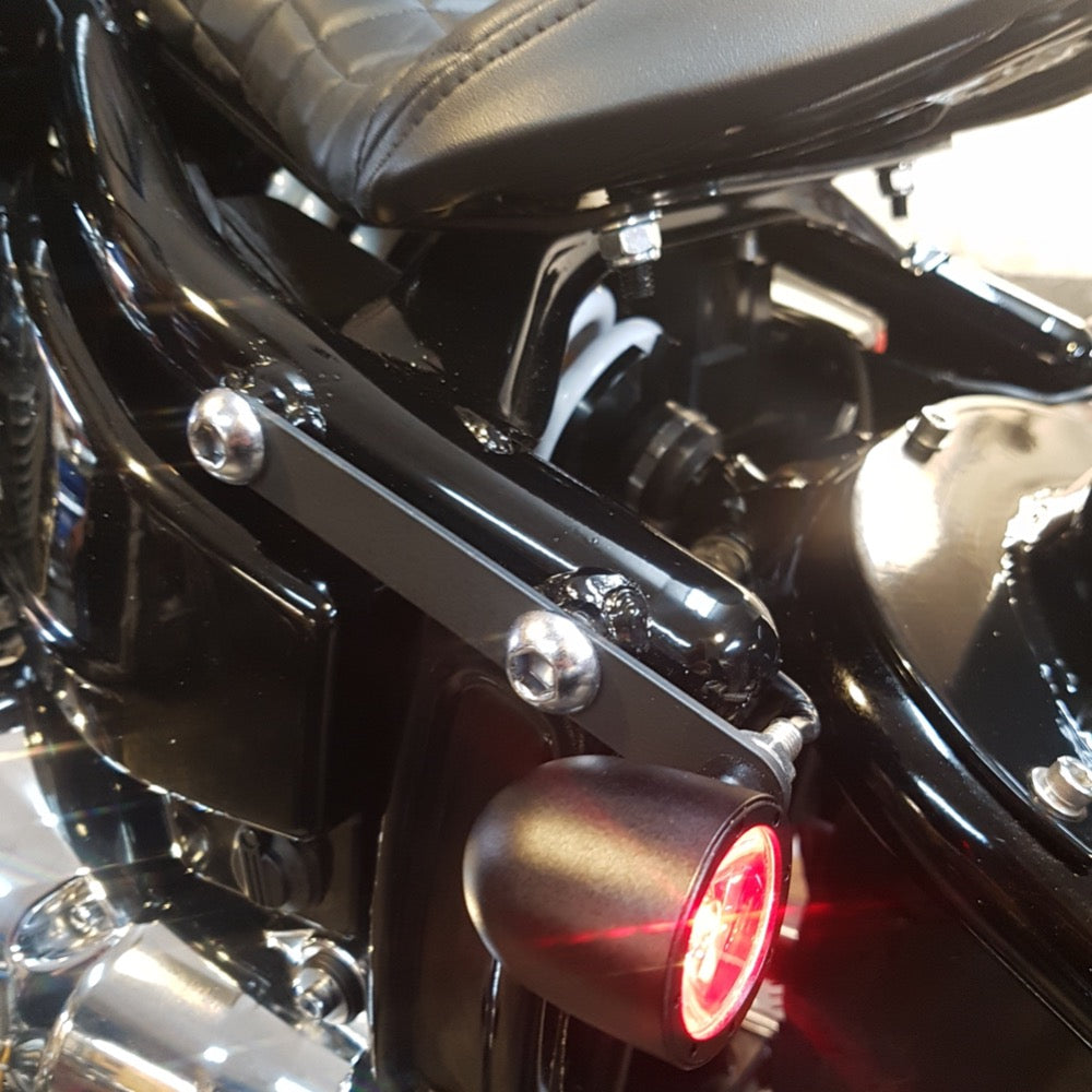 yamaha xvs650 bobber kit fender mudguard biltwell seat solo stainless headers exhaust rogue motorcycles wa western australia perth custom chopper v-star classic