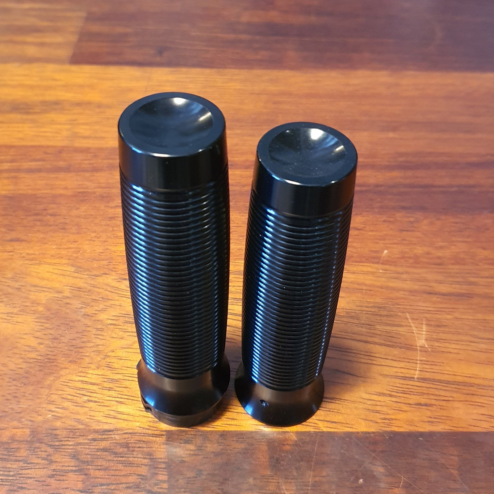 XVS650 v-star ribbed aluminium grips rogue motorcycles perth