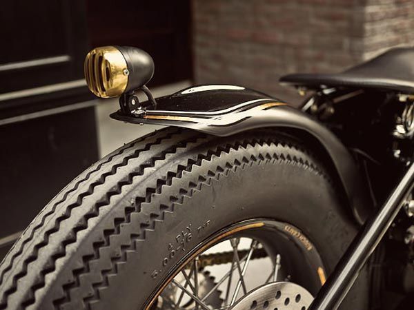 Rogue motorcycles, Firestone CHAMPION DELUXE, classic, Perth, Western Australia, 17", 17/ 5