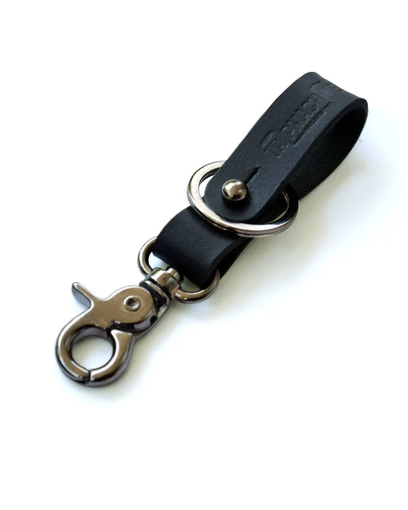 KEY FOB WITH METALLIC HARDWARE