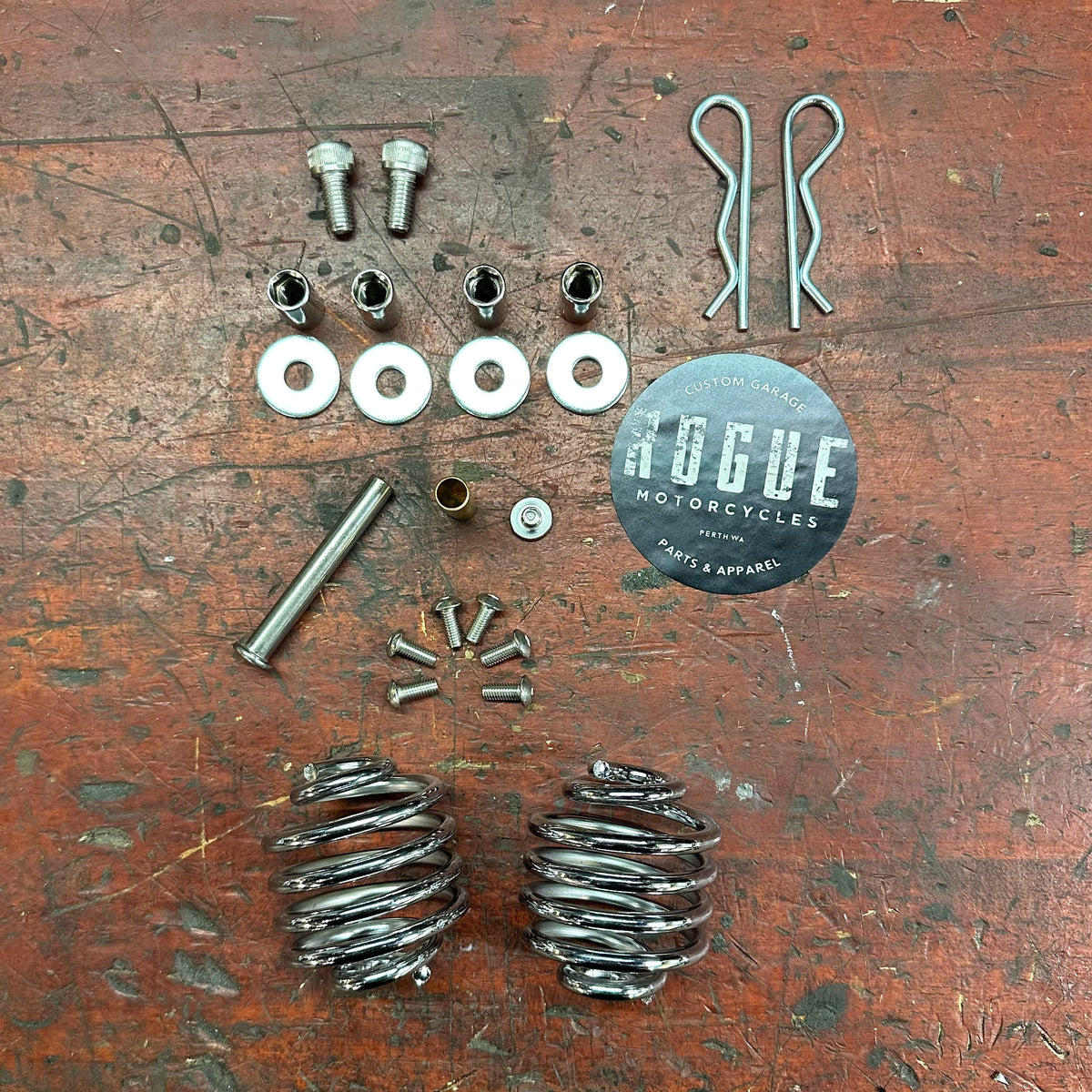 BMW R18 bobber kit spring seat rogue motorcycles