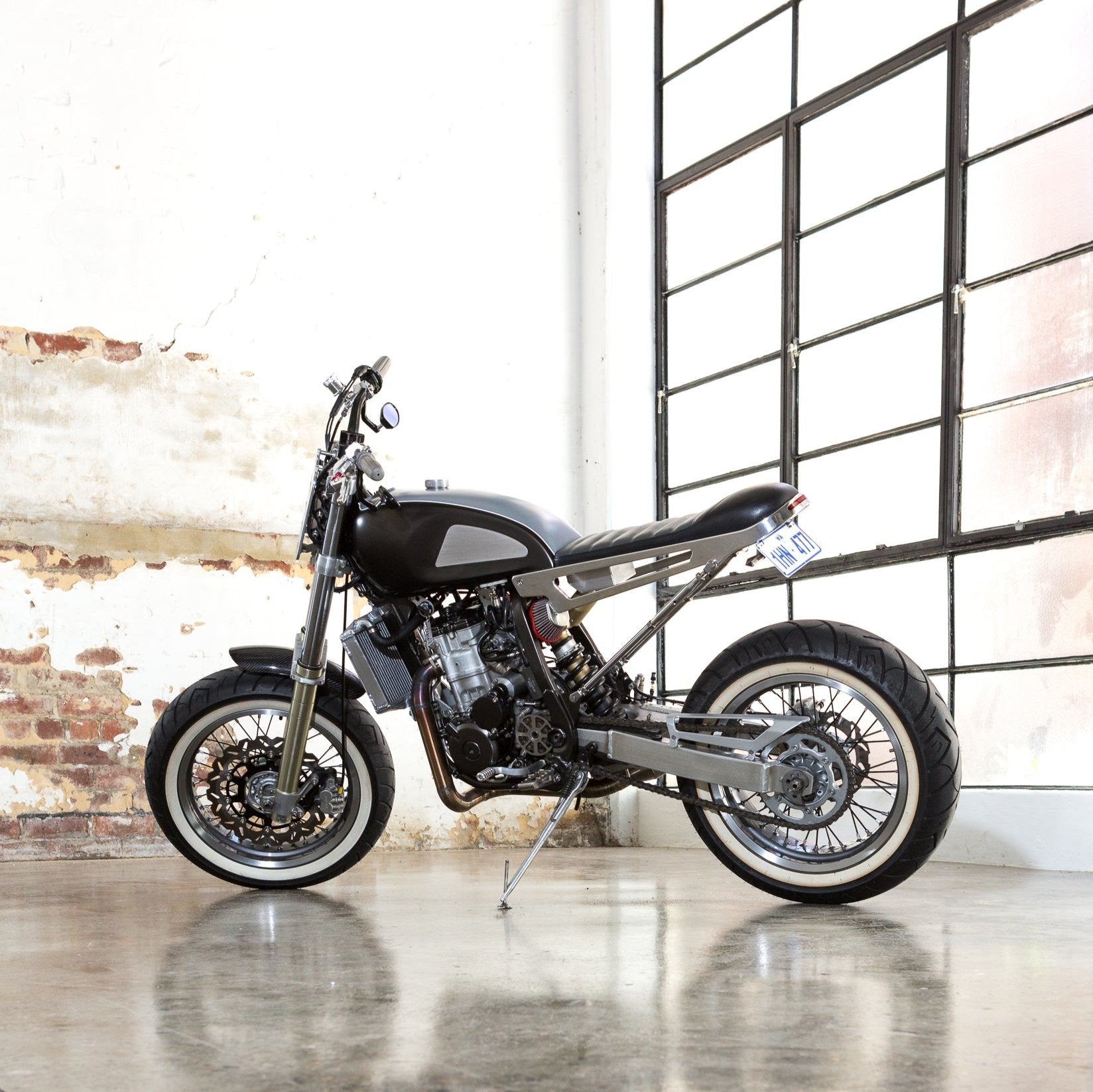 Suzuki DRZ400 custom tracker rogue motorcycles perth