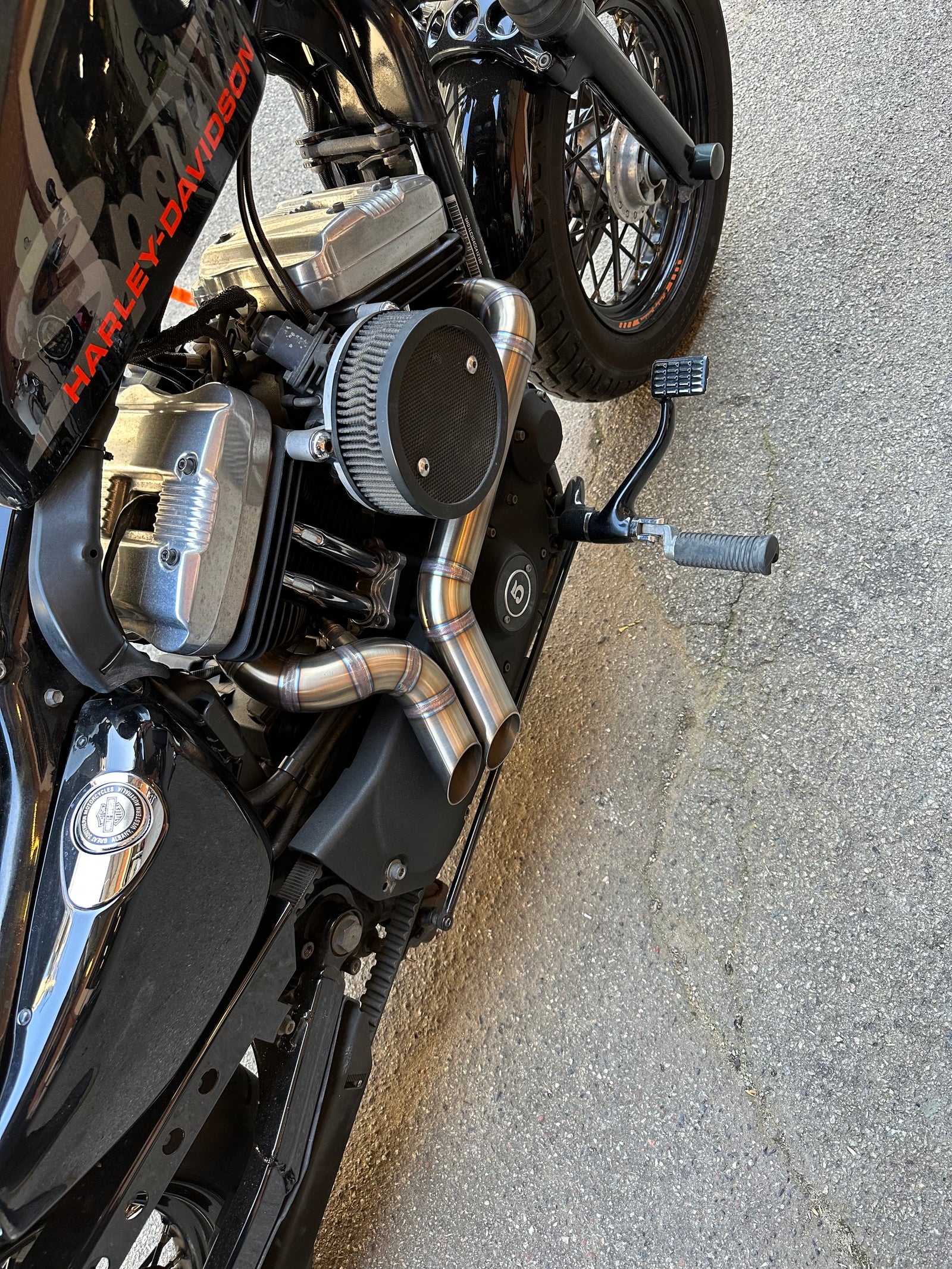 Harley Sportster 1200 Short Bob Exhaust