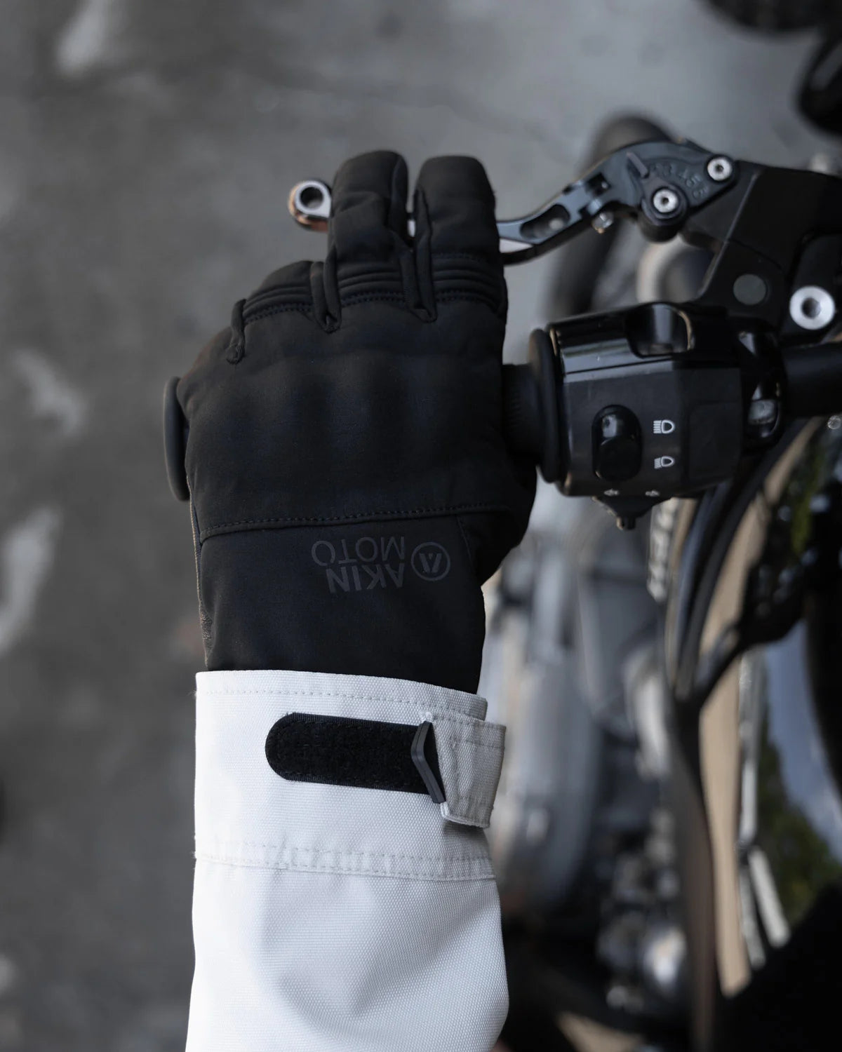 ALPHA MOTORCYCLE GLOVES