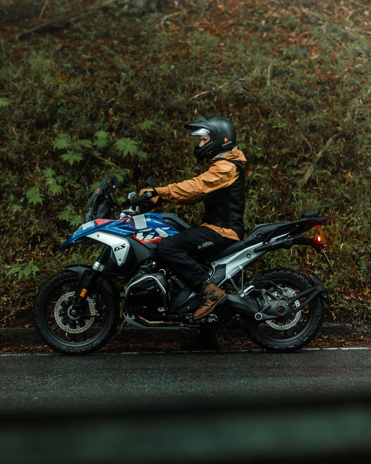 ALPHA 2.0 WATERPROOF MOTORCYCLE PANTS
