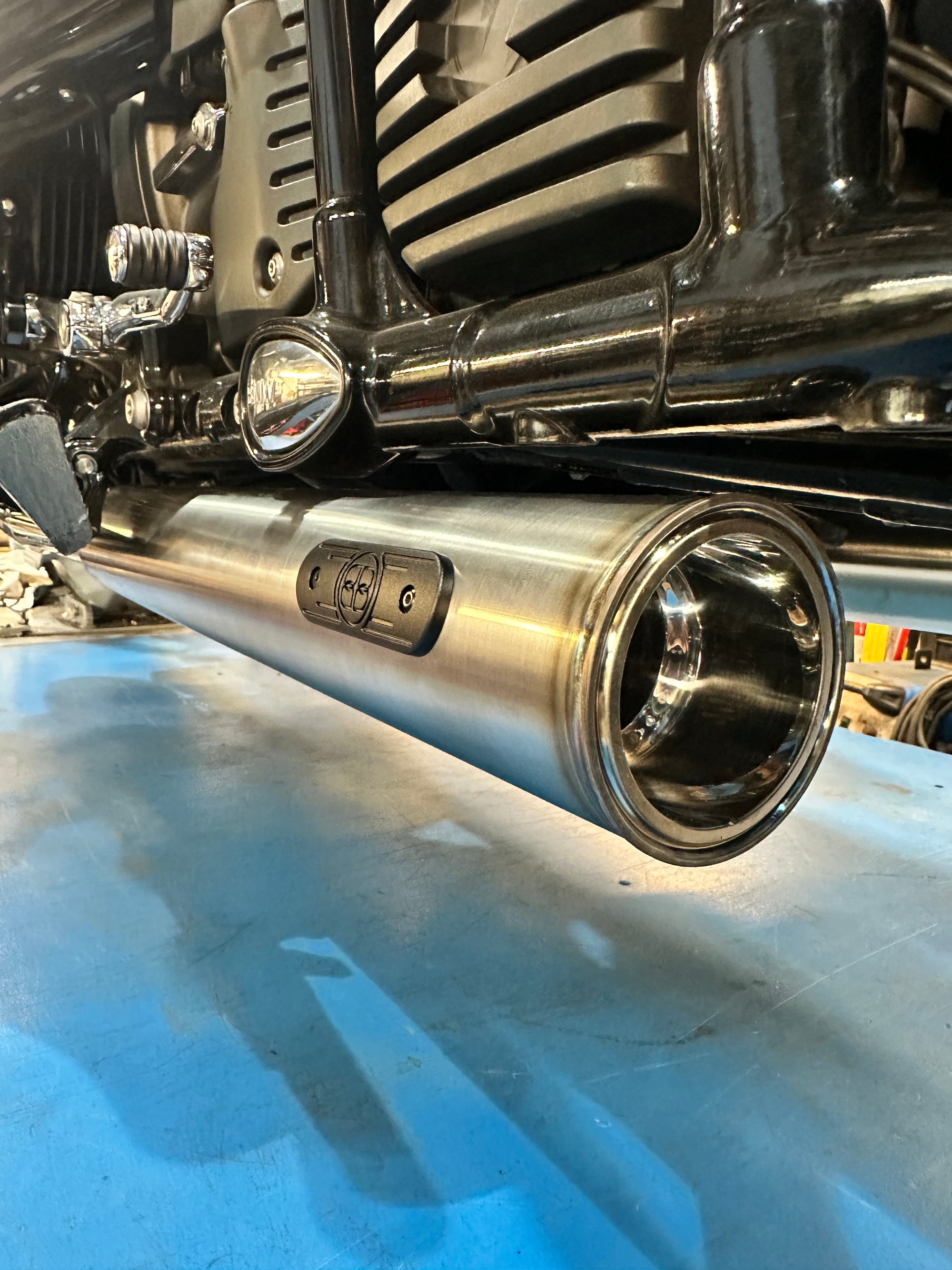 BMW R18 full exhaust system