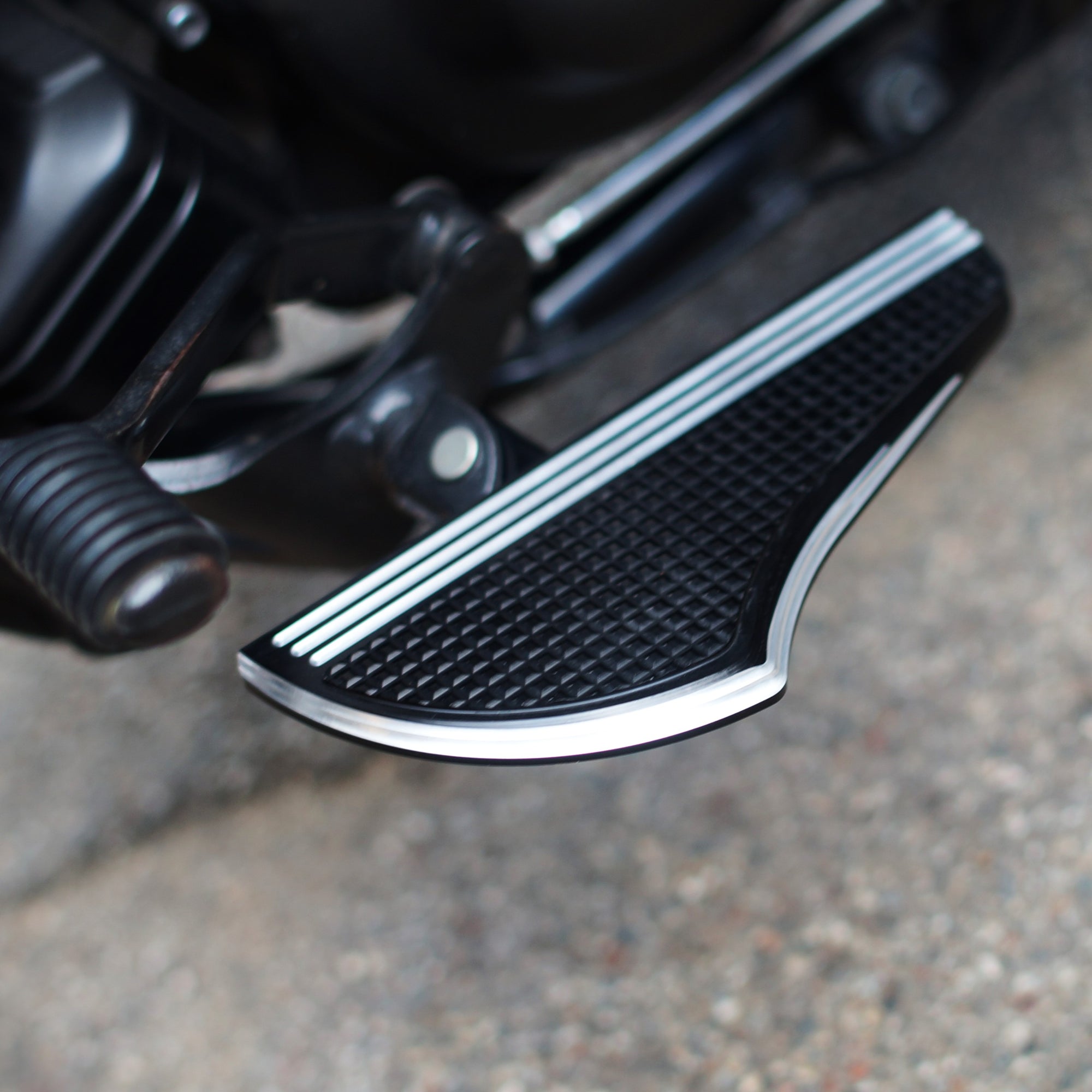 XVS650 V-star custom floor boards rogue motorcycles perth