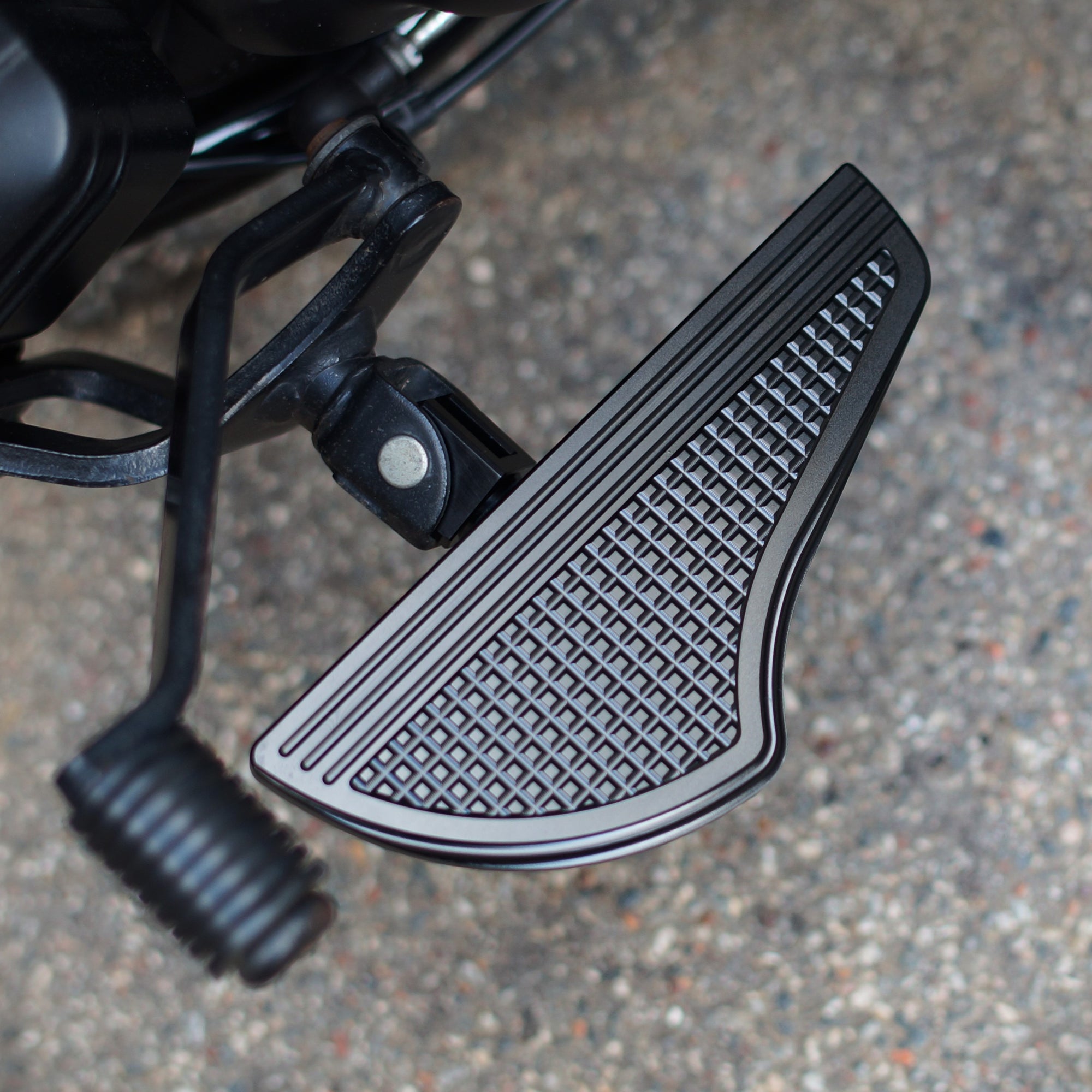 XVS650 V-star custom floor boards rogue motorcycles perth