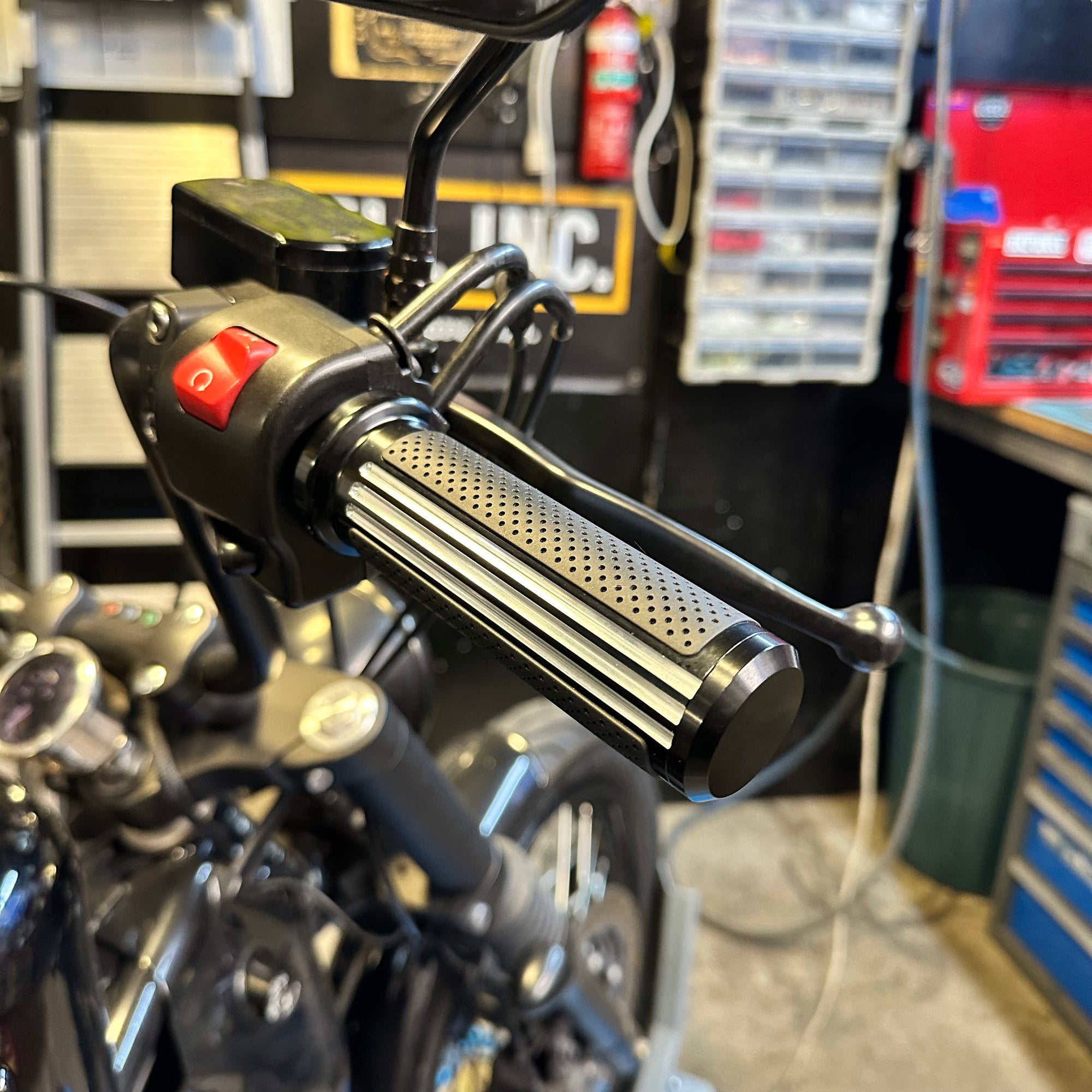 Billion Bikes grips vstar