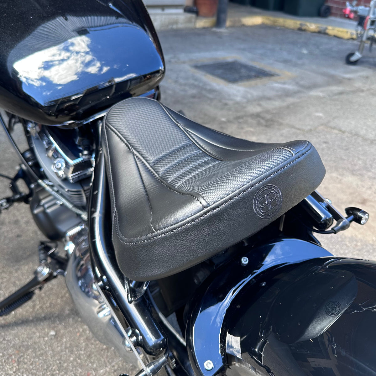 Yamaha V-Star XVS BILLION bobber seat 3.0
