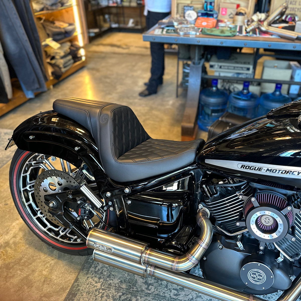 Yamaha V-Star XVS 650 step up seat by Billion