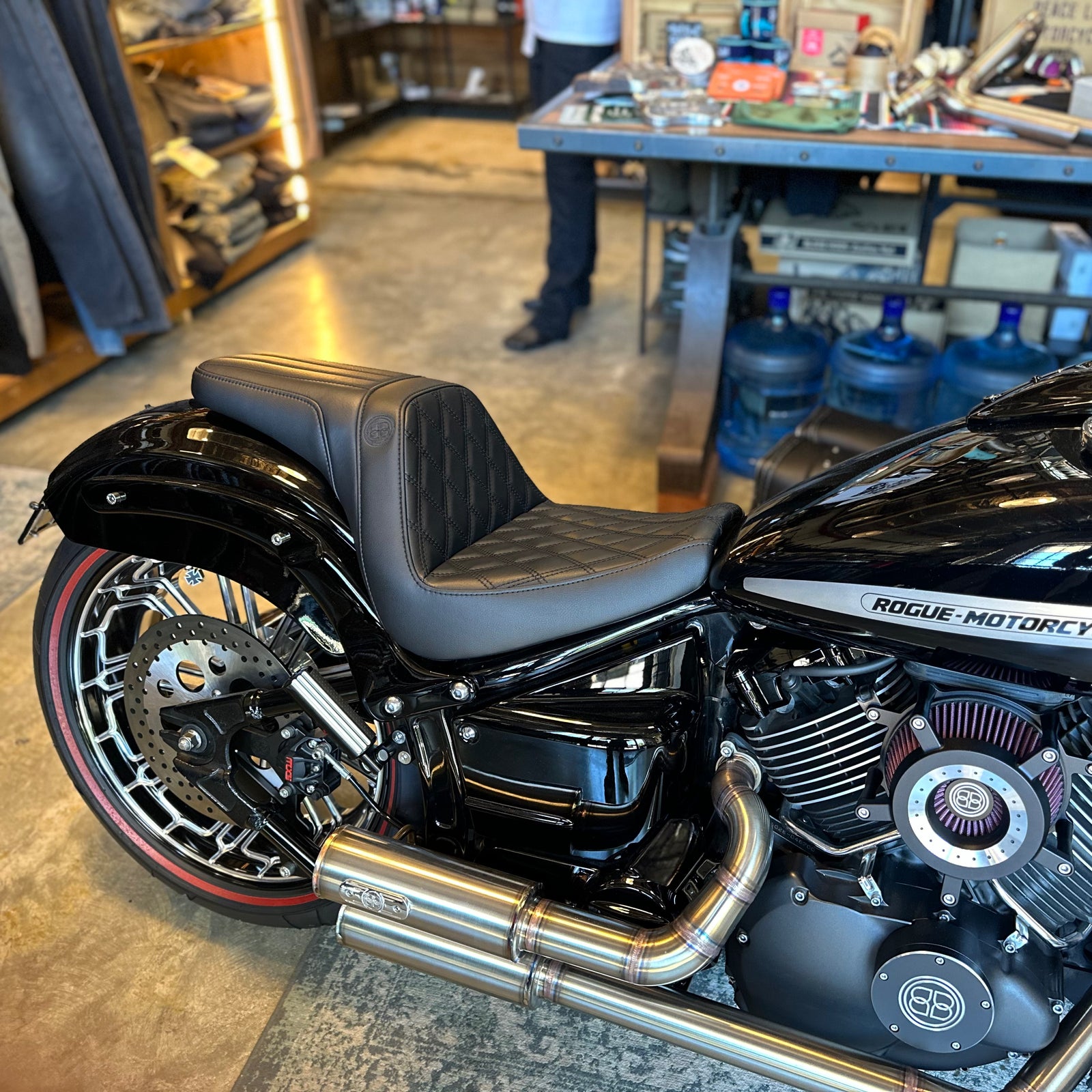Yamaha V-Star XVS 650 step up seat by Billion