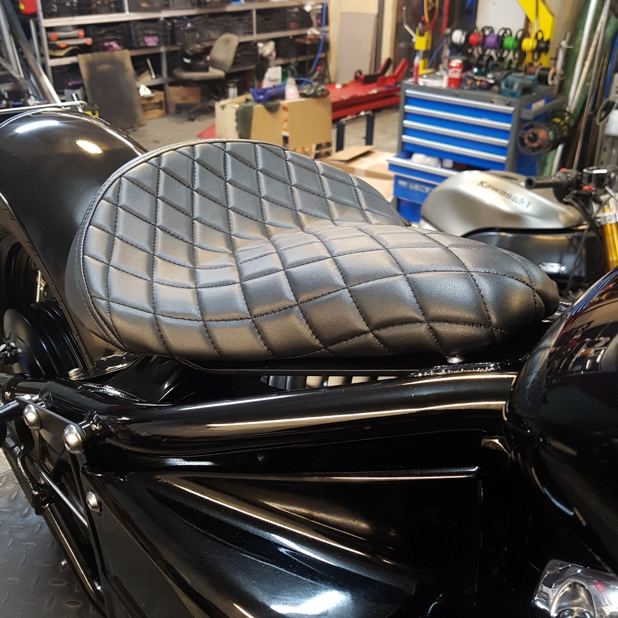 Xvs650 Biltwell seat 