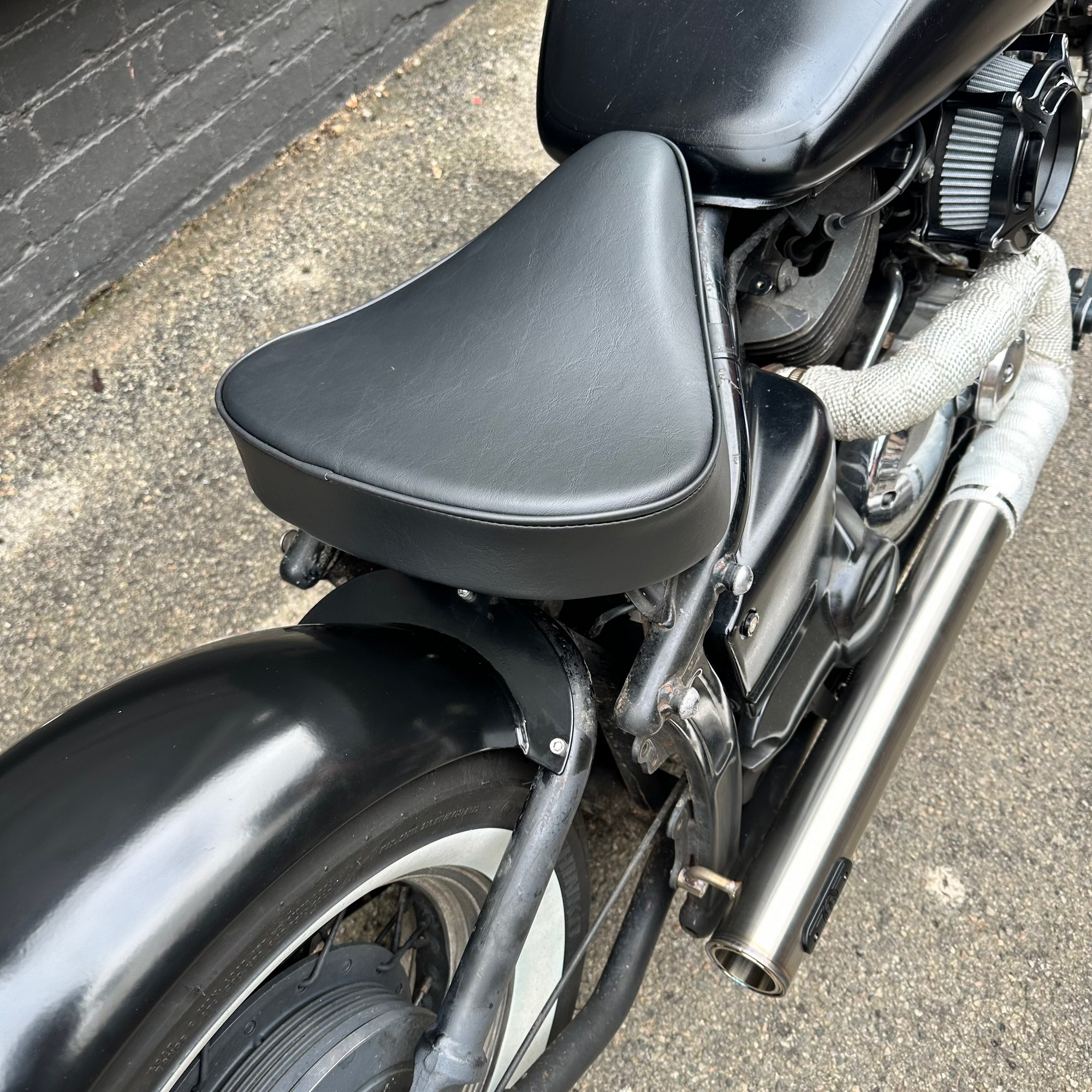 yamaha xvs650 v-star custom bobber seat conversion  rogue motorcycles perth