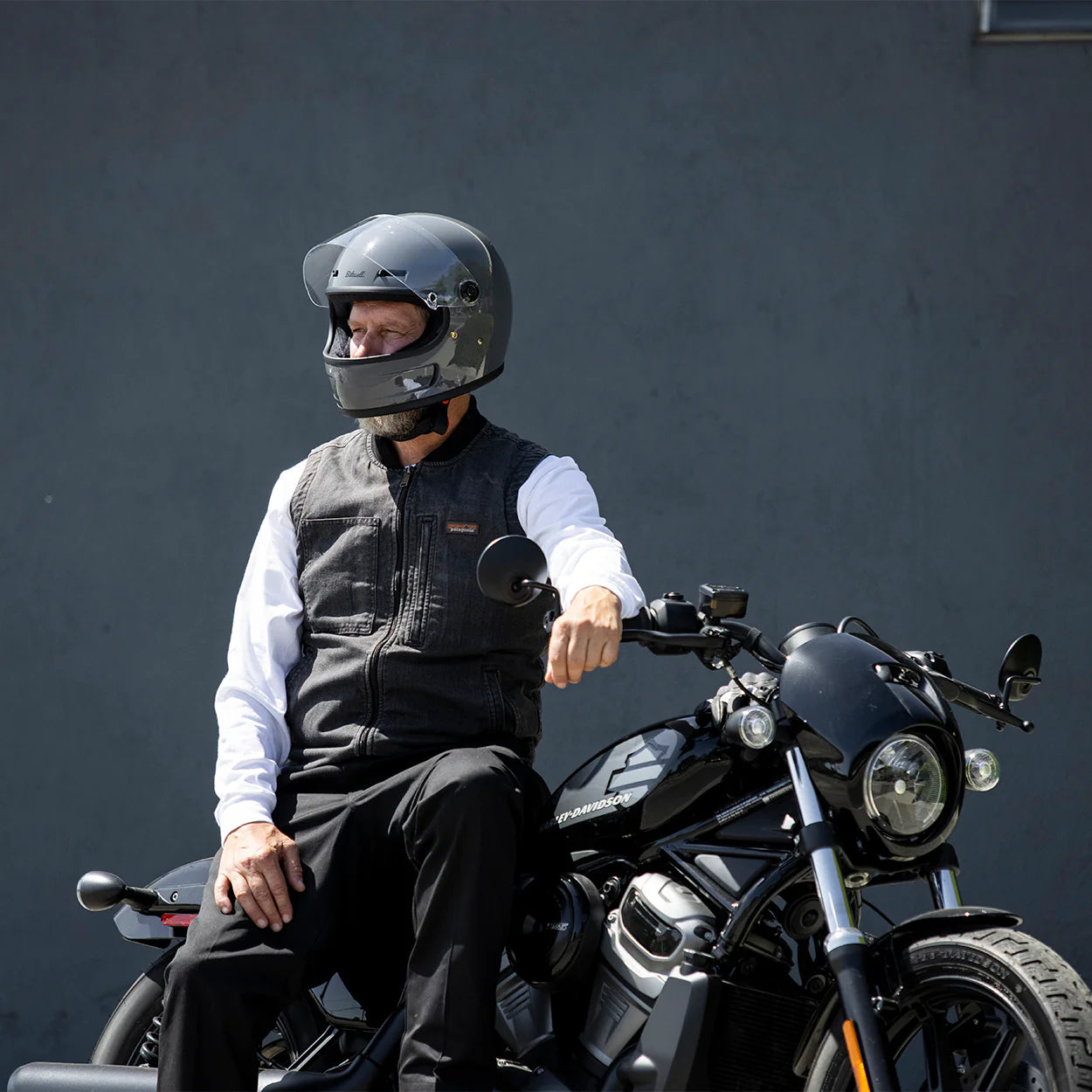 GRINGO SV 06 HELMET - GLOSS STORM GREY