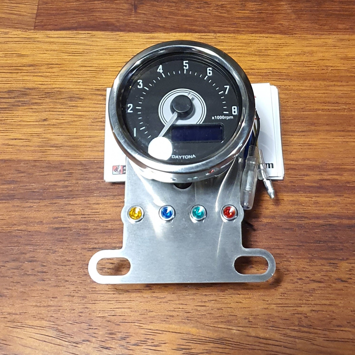 Daytona Velona warning lights