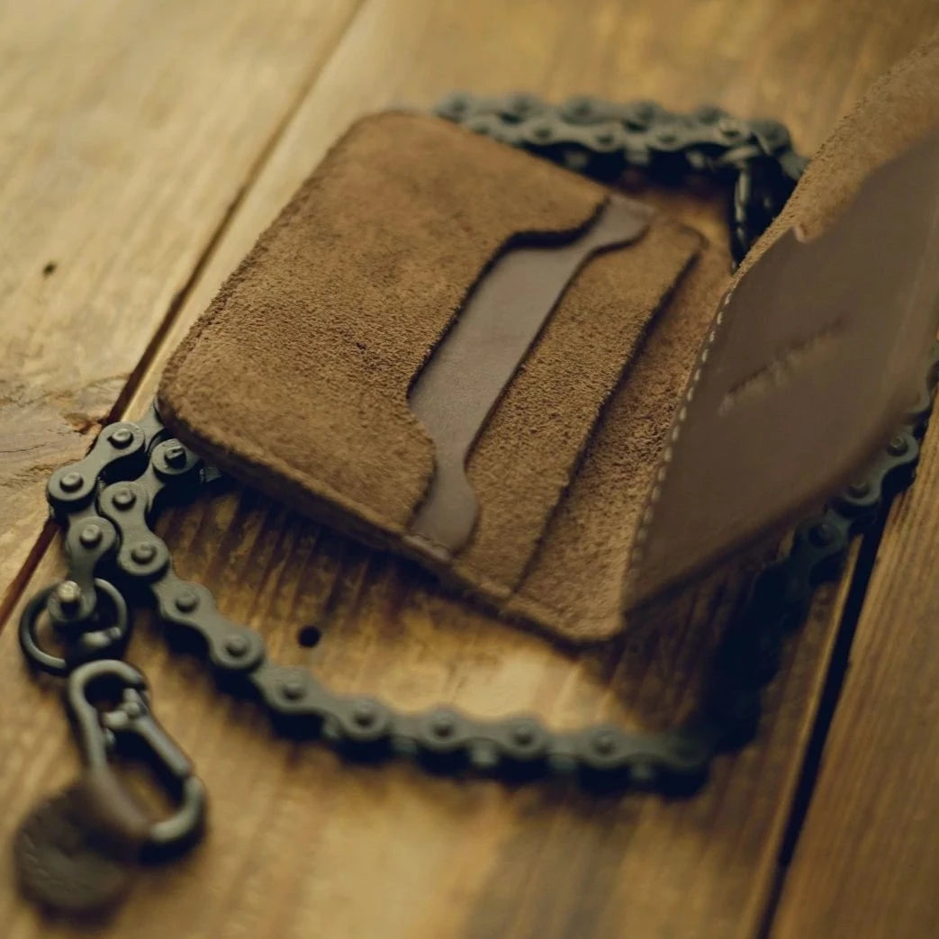 MOTO WALLET - SUEDE BROWN