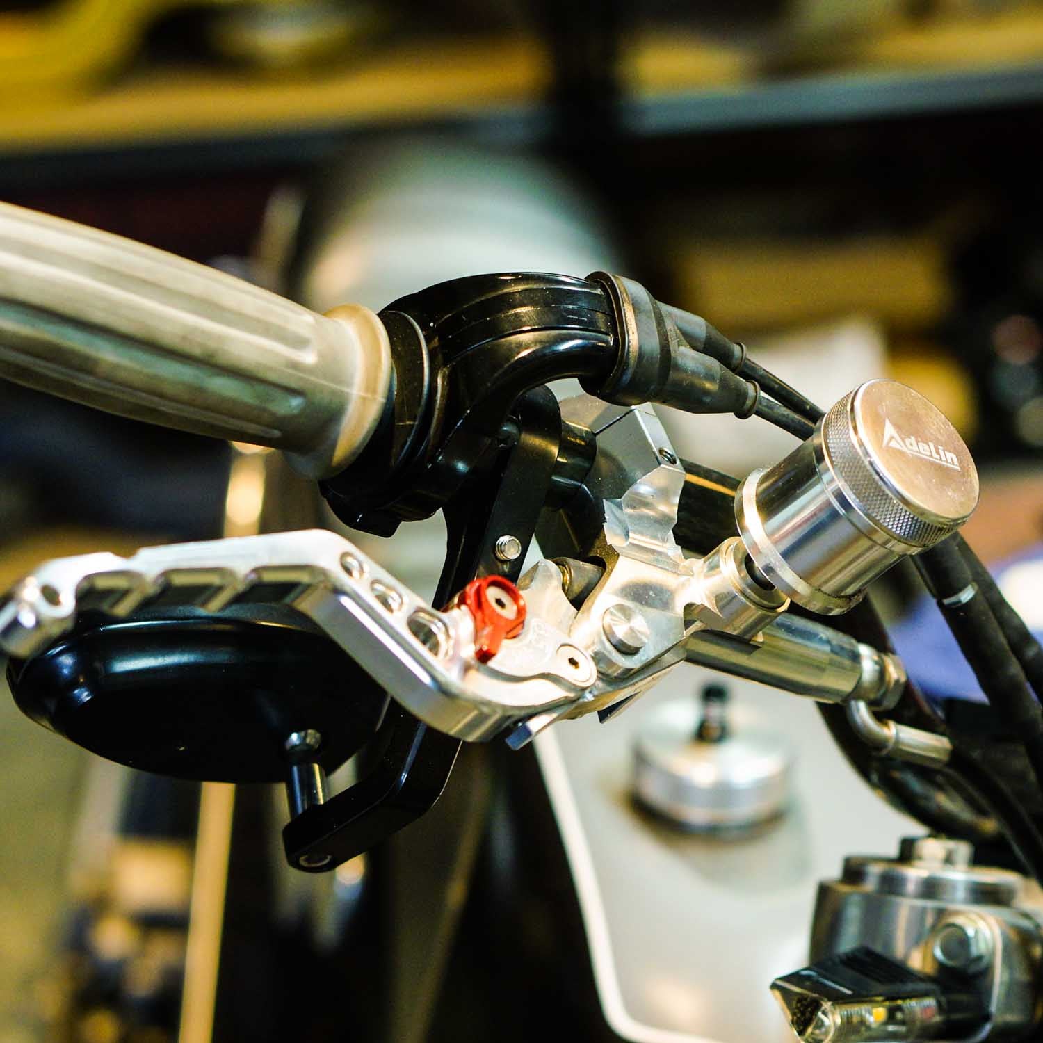 Rogue Motorcycles Hydraulic Master Cylinder 22mm 22 7/8" inch CNC Lever Aluminium Aluminum Billet