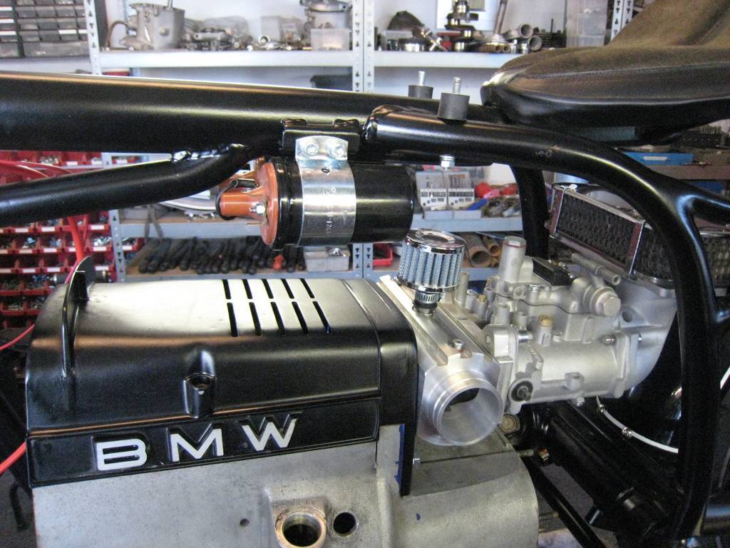 12MM MINI Crankcase Breather BLACK