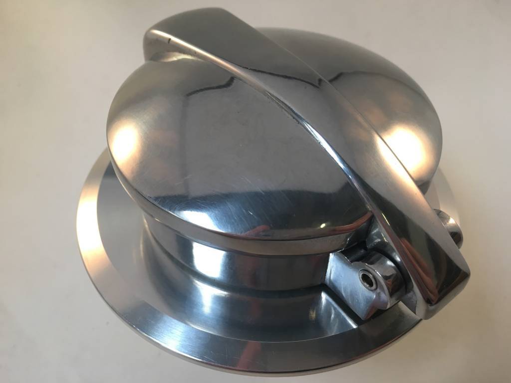 MONZA BMW R-SERIES RV2 CAP WITH POLISHED CAP