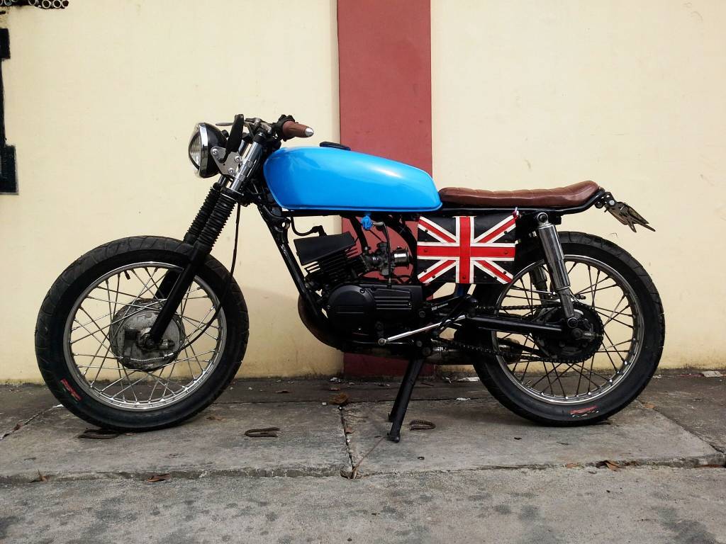 25mm CAFE RACER LOOP O.D. 210mm extra long UPSWEPT (30 DEGREES)