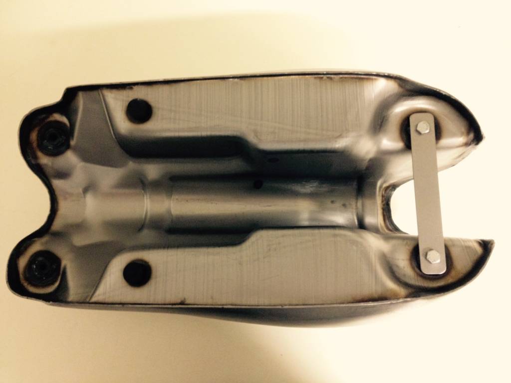 NORTON COMMANDO ROADSTER FUEL TANK