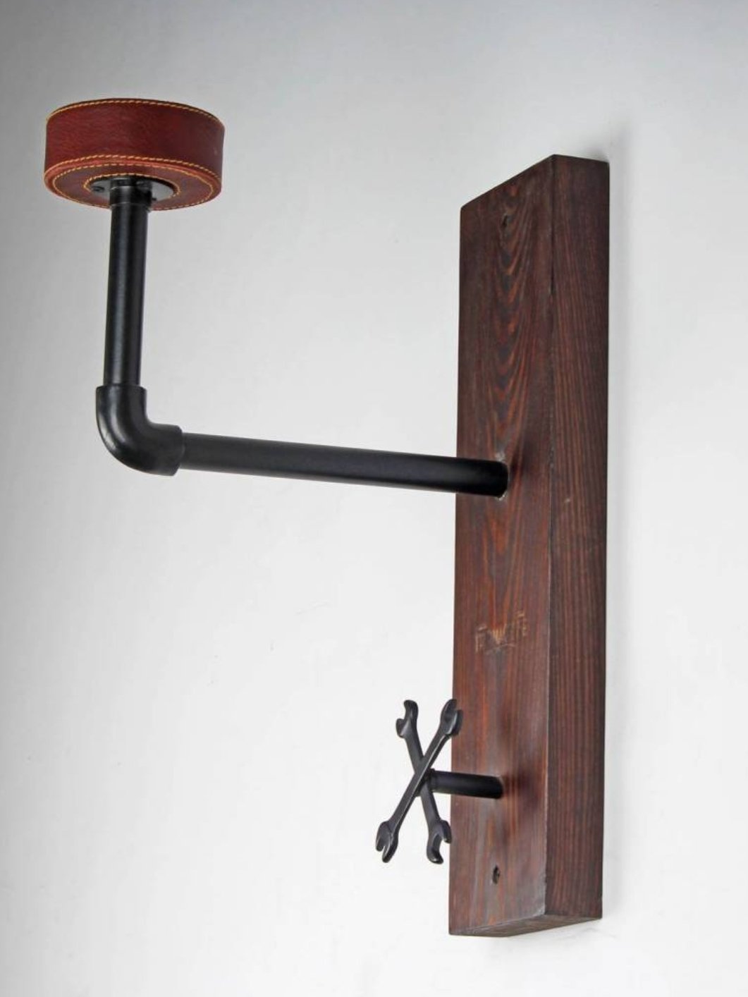 rogue motorcycles perth Australia helmet hanger trip machine